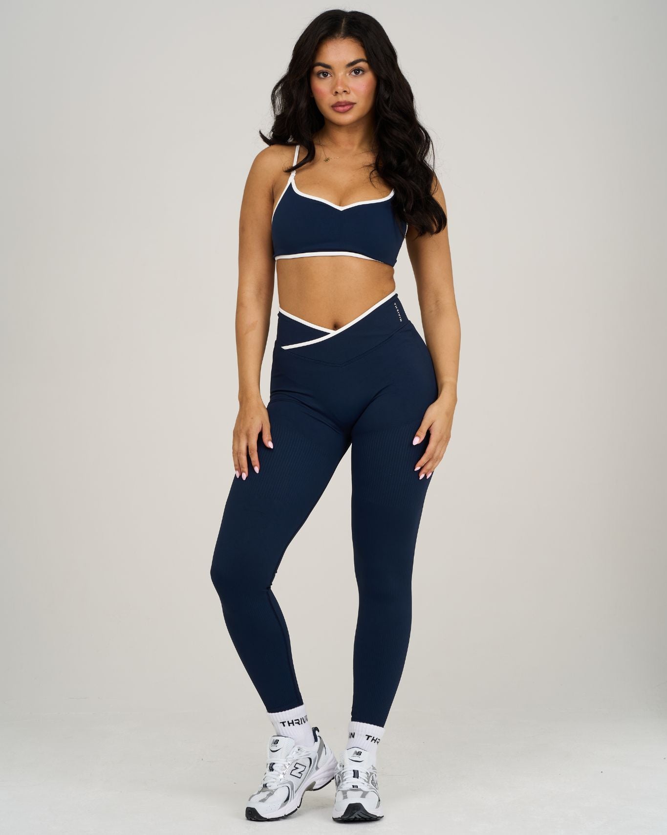 Outline V Waist Leggings | Midnight Navy