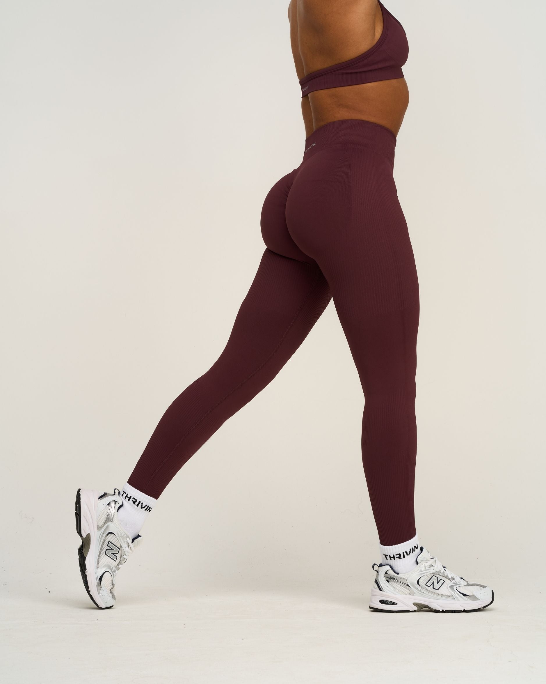 Elevate™ Ribbed Mid-Waisted Contour Leggings | Dark Mauve