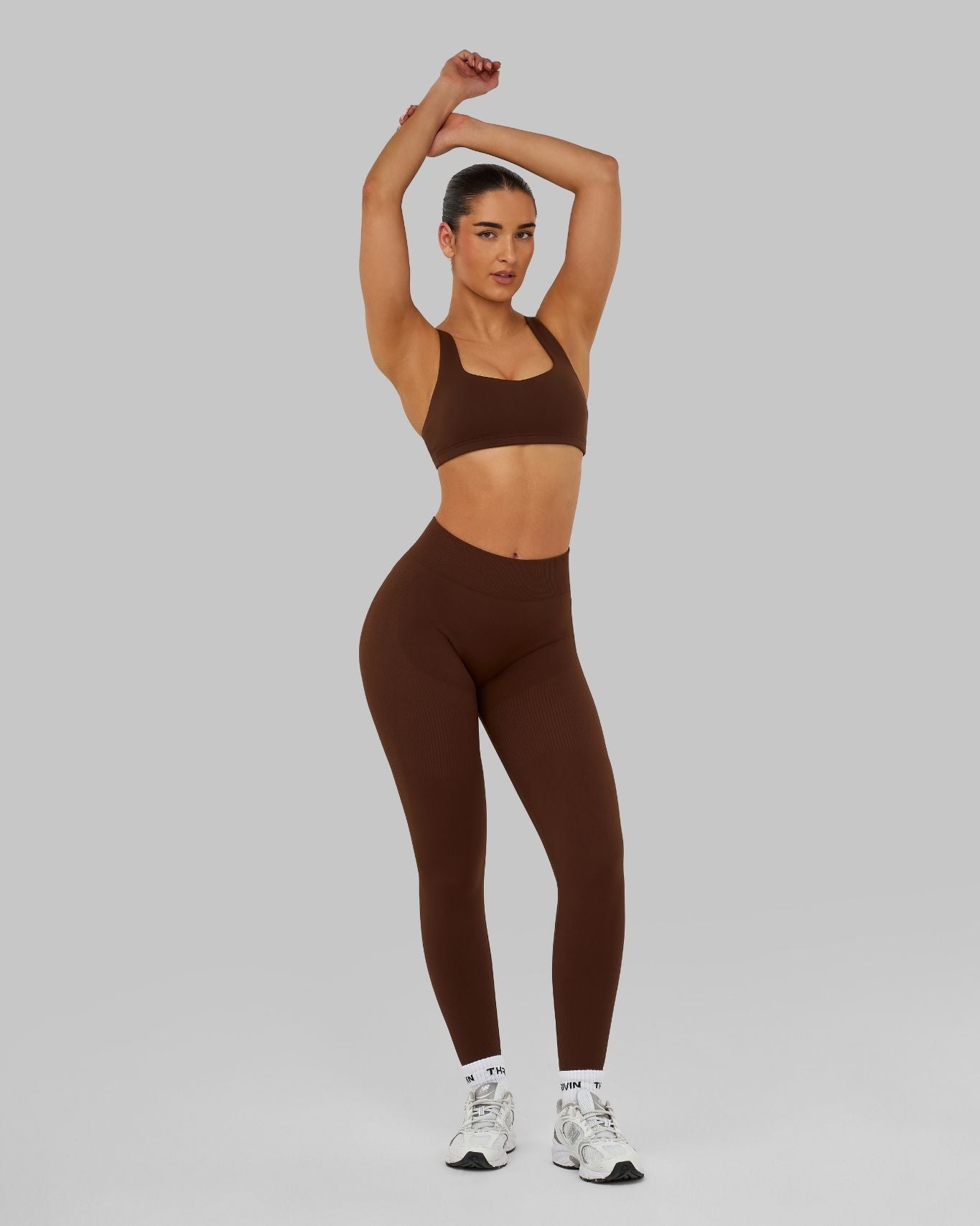 Elevate Medium Impact Bra | Bourbon Brown