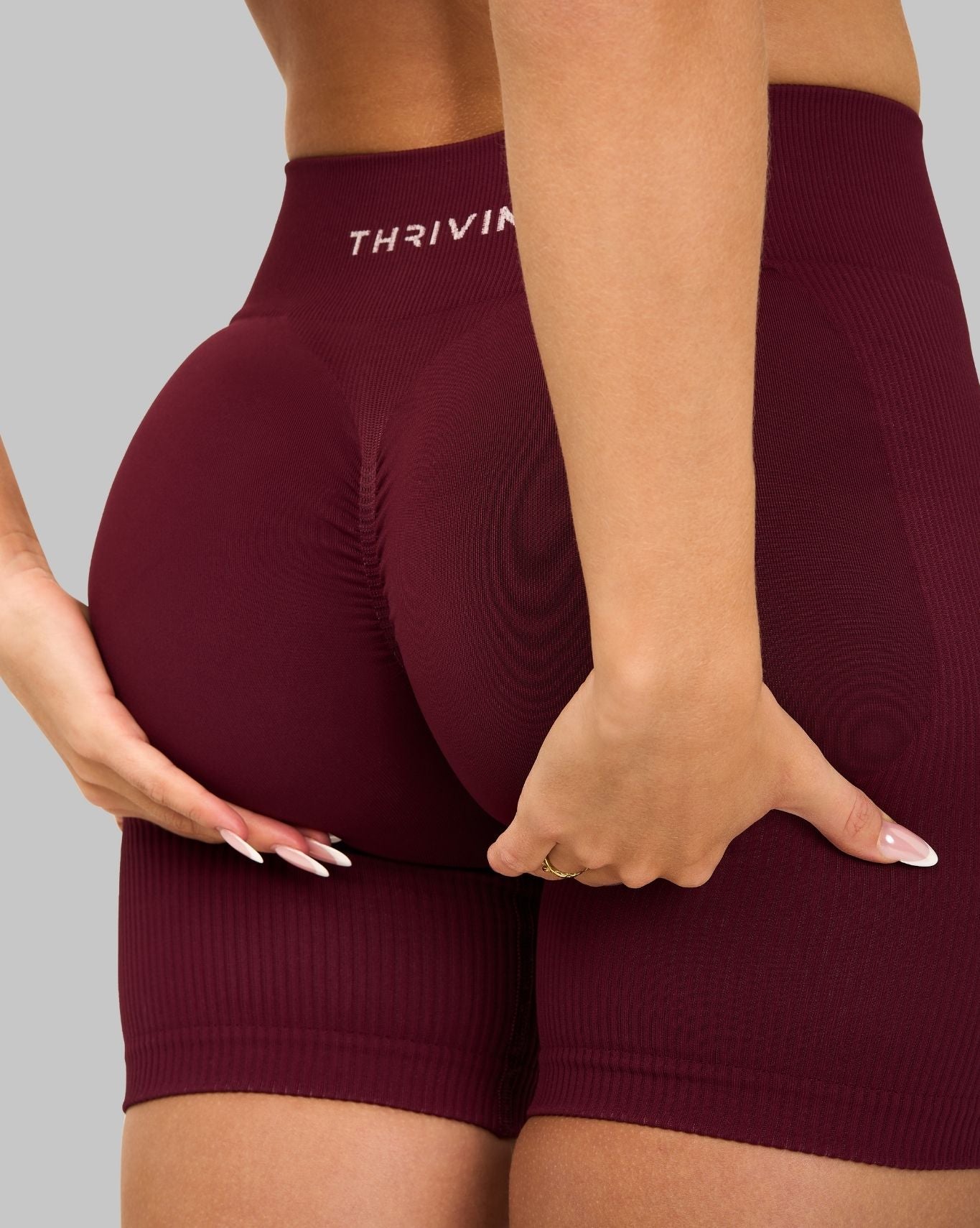 Elevate Ribbed Mid-Waisted Contour Shorts | Cranberry