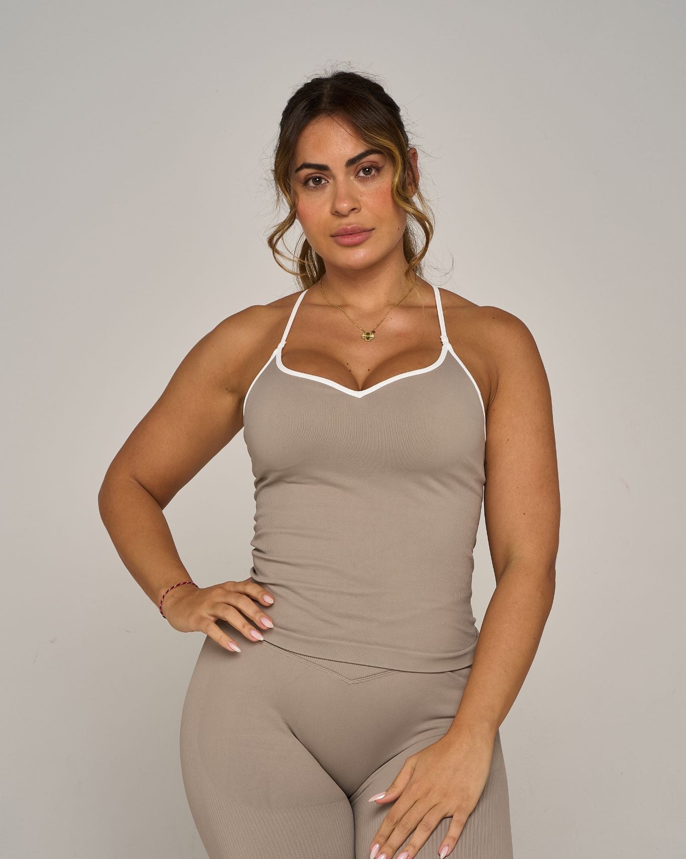 Outline Sweetheart Tanktop | Latte