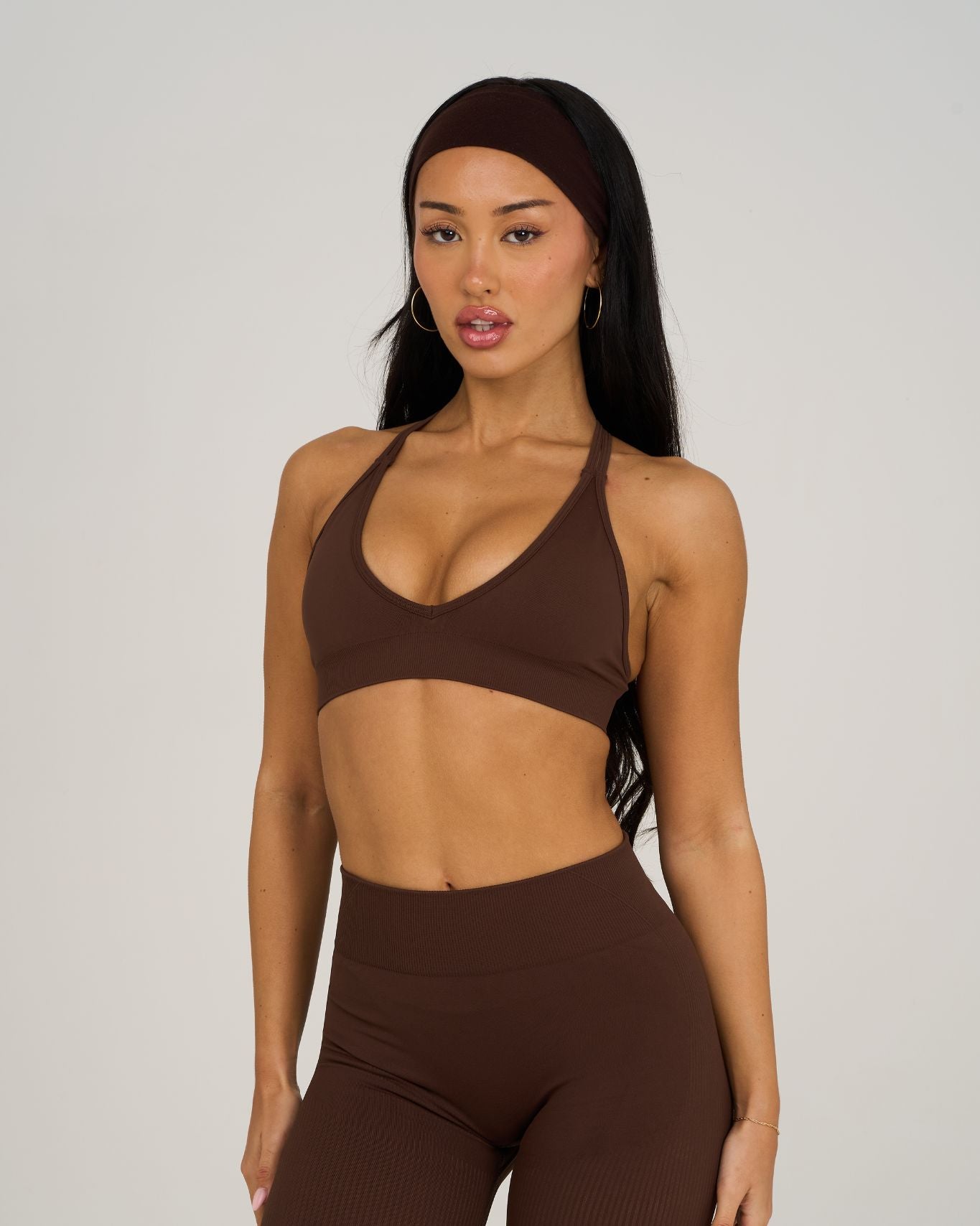 Elevate V-Neck Sculpt Seamless Bra | Bourbon Brown