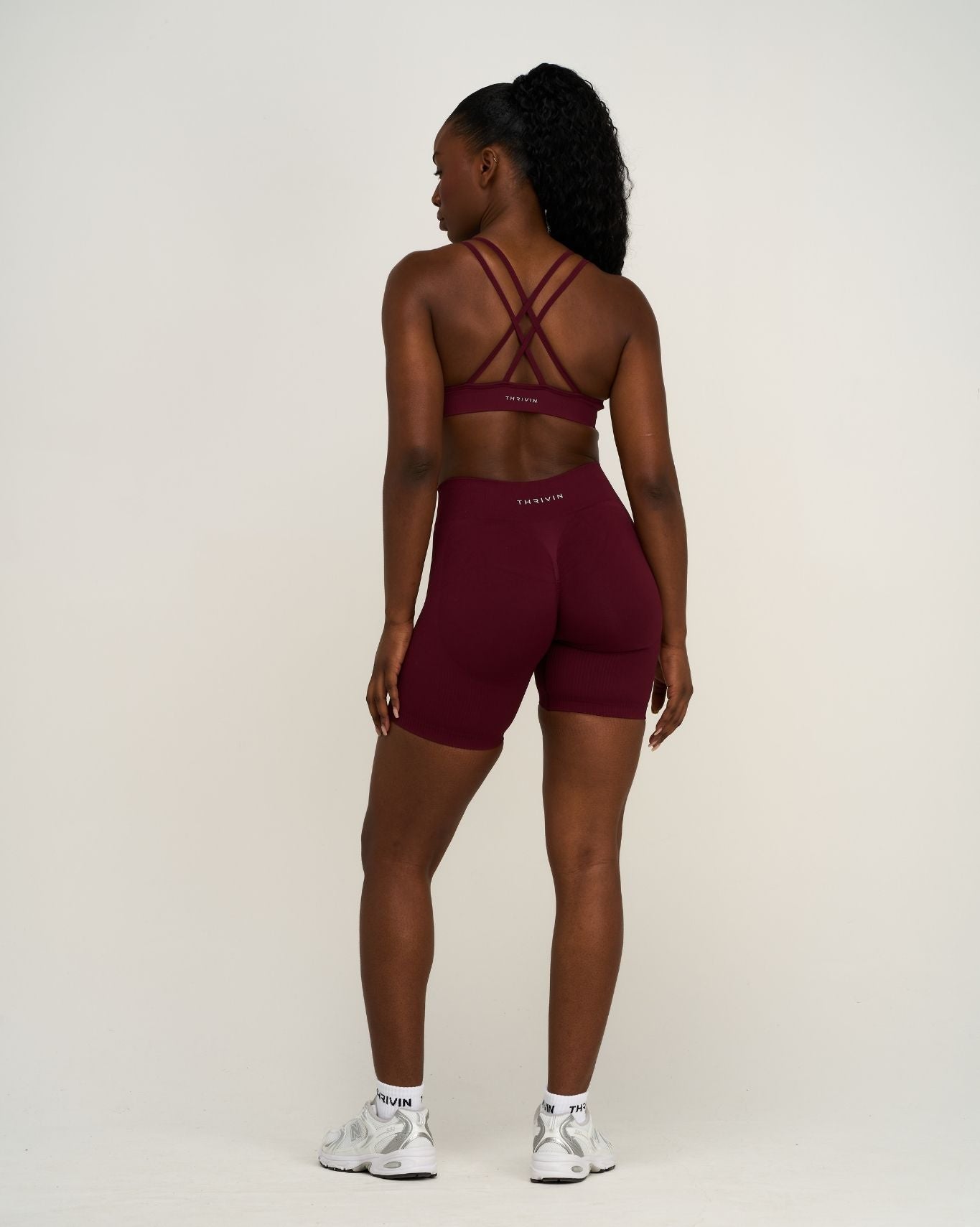 Elevate™ Sculpting Mid Waist Scrunch Shorts | Merlot