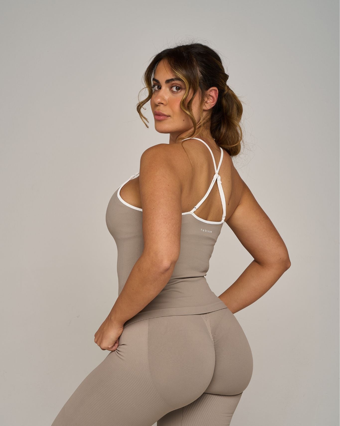 Outline Sweetheart Tanktop | Latte