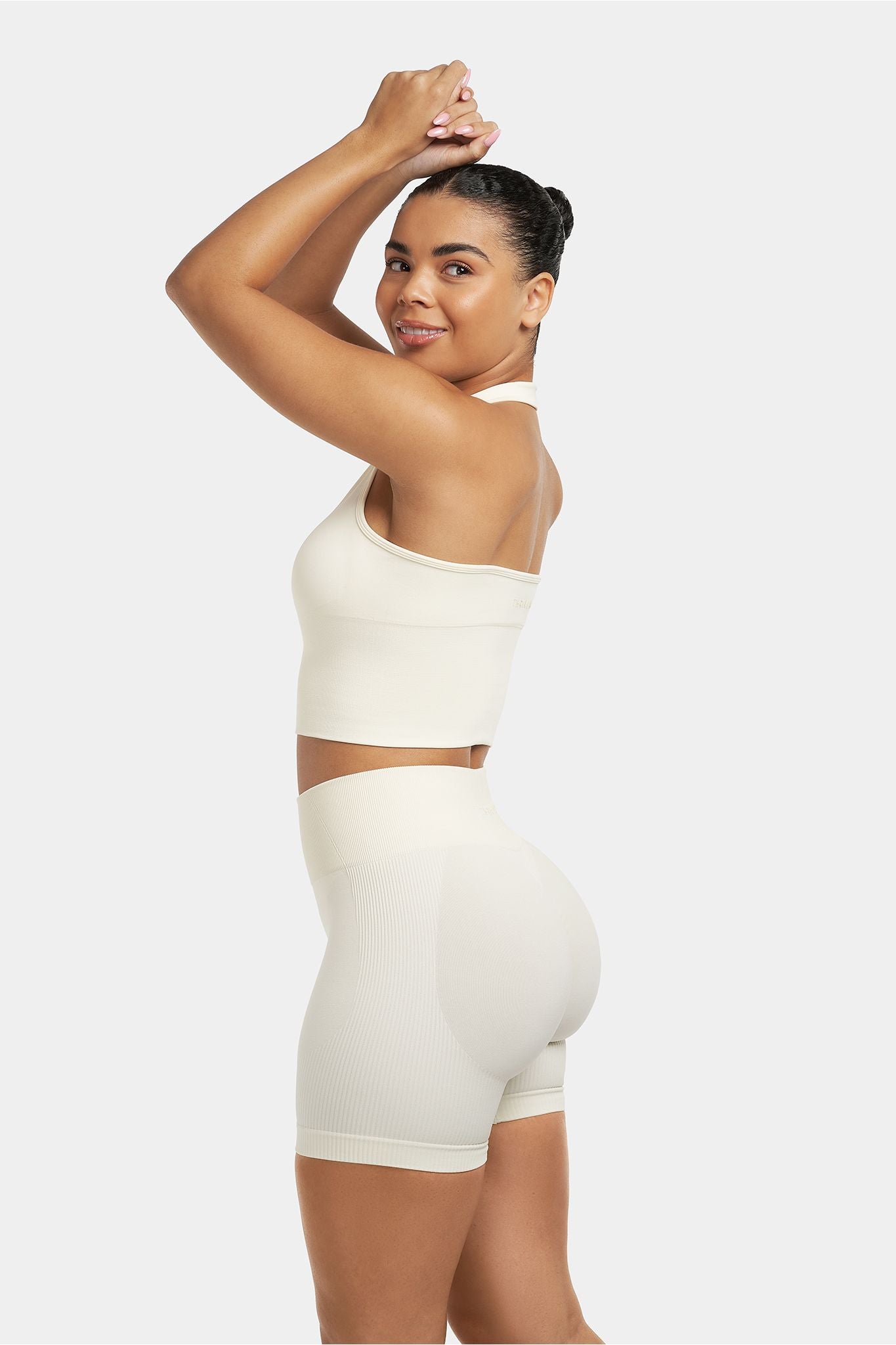 Seamless Sculpt Contour Shorts | Off-White