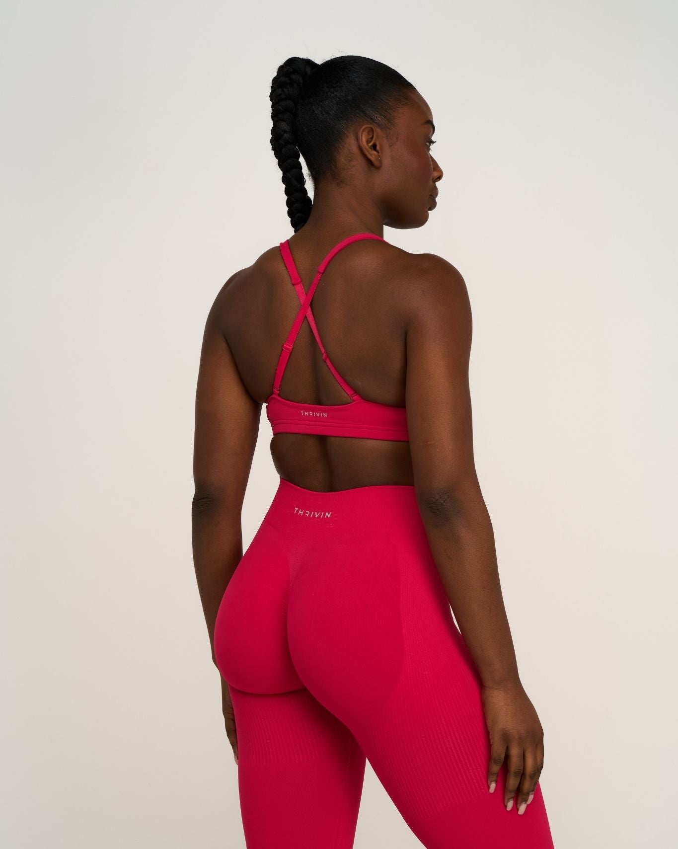 Elevate™ Sculpting Medium Impact Multiway Bra | Strawberry