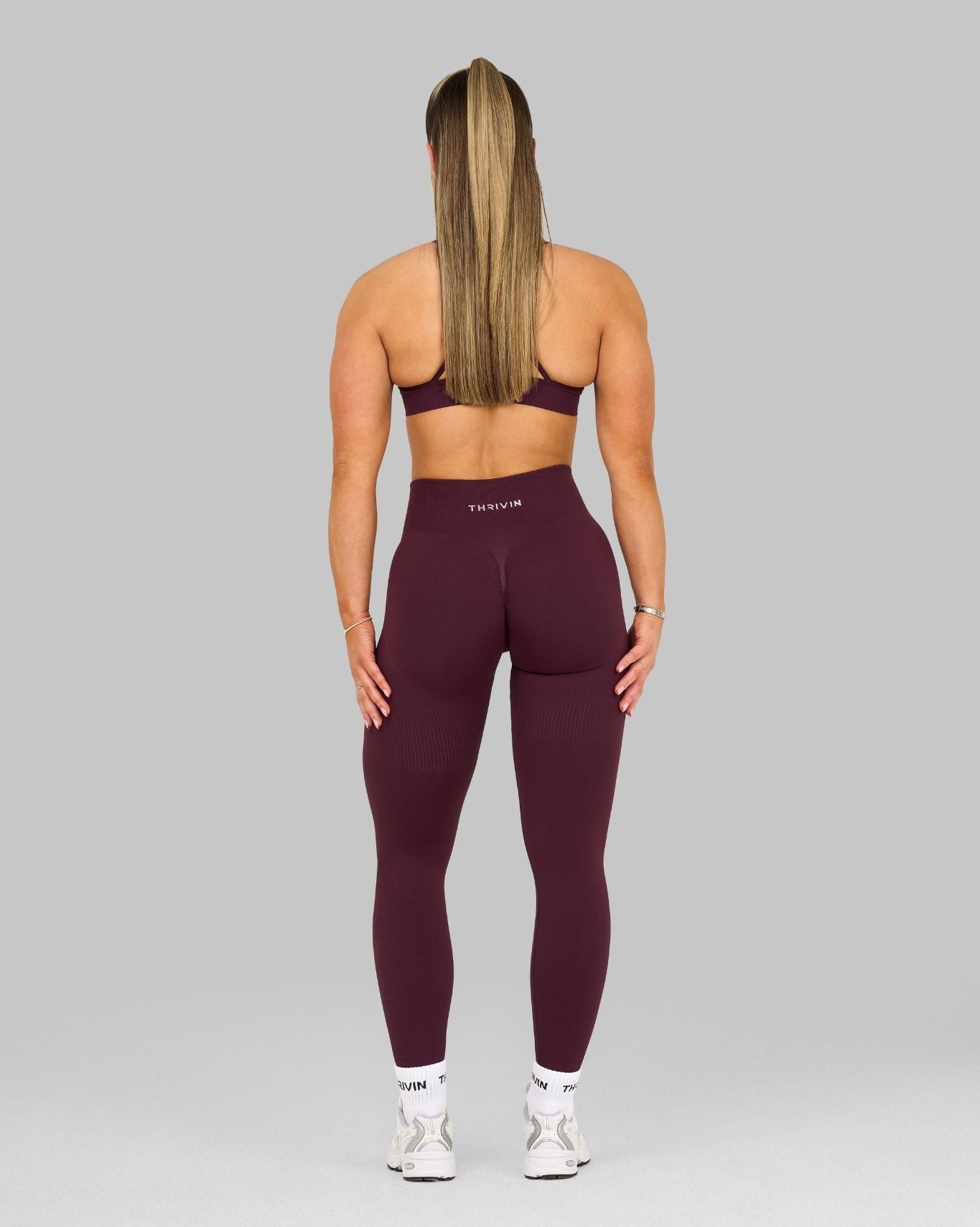 Elevate™ Ribbed High-Waisted Contour Leggings | Winter Plum