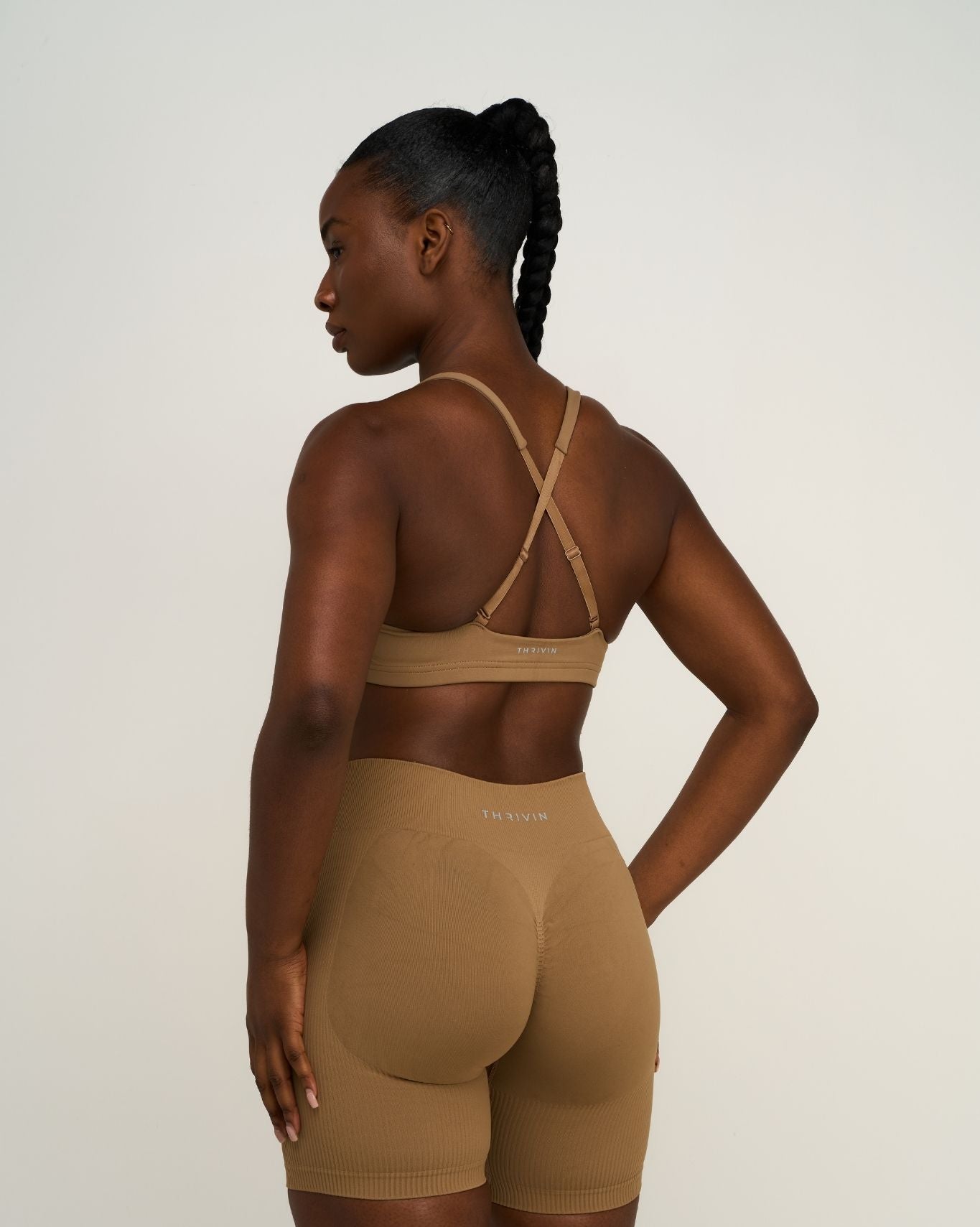 Elevate™ Sculpting Medium Impact Multiway Bra | Toffee