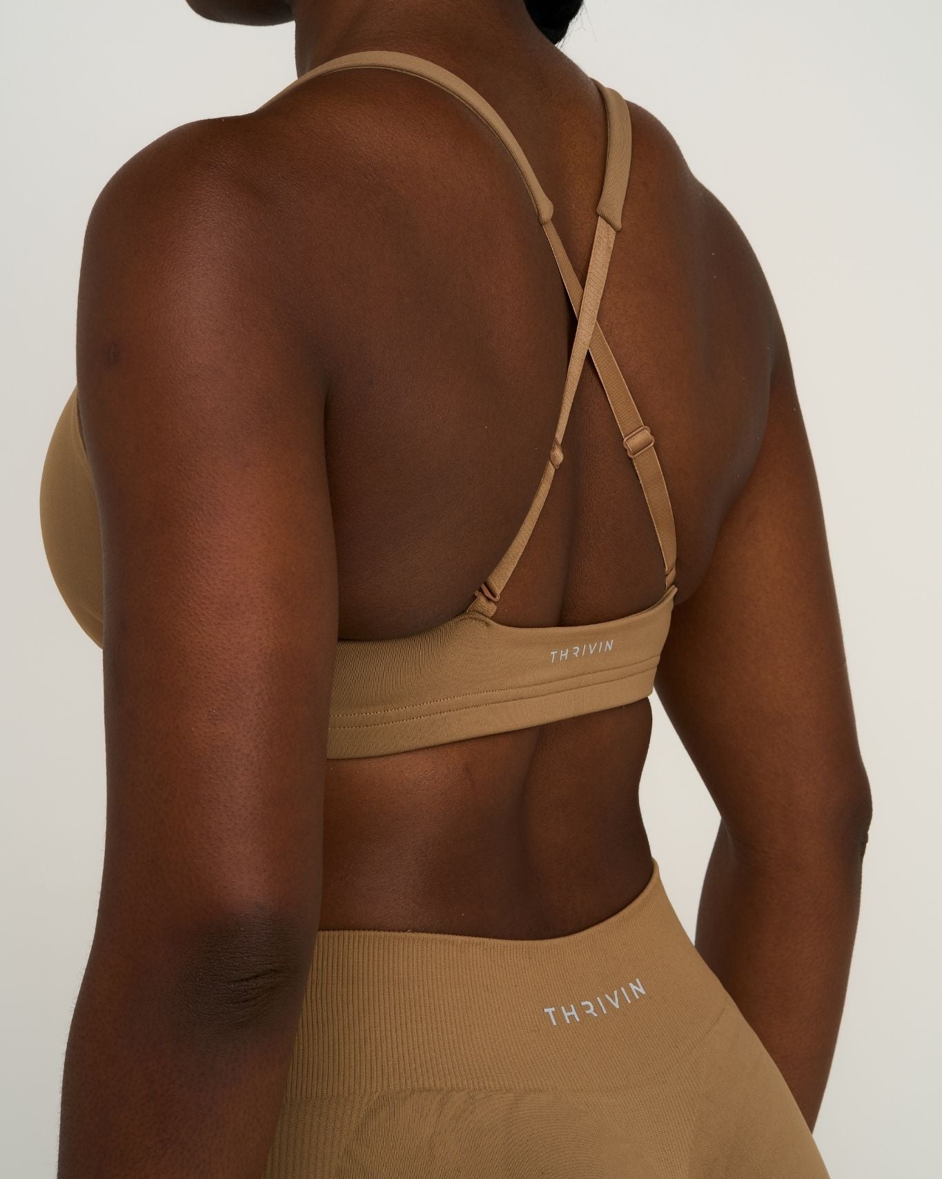 Elevate™ Sculpting Medium Impact Multiway Bra | Toffee