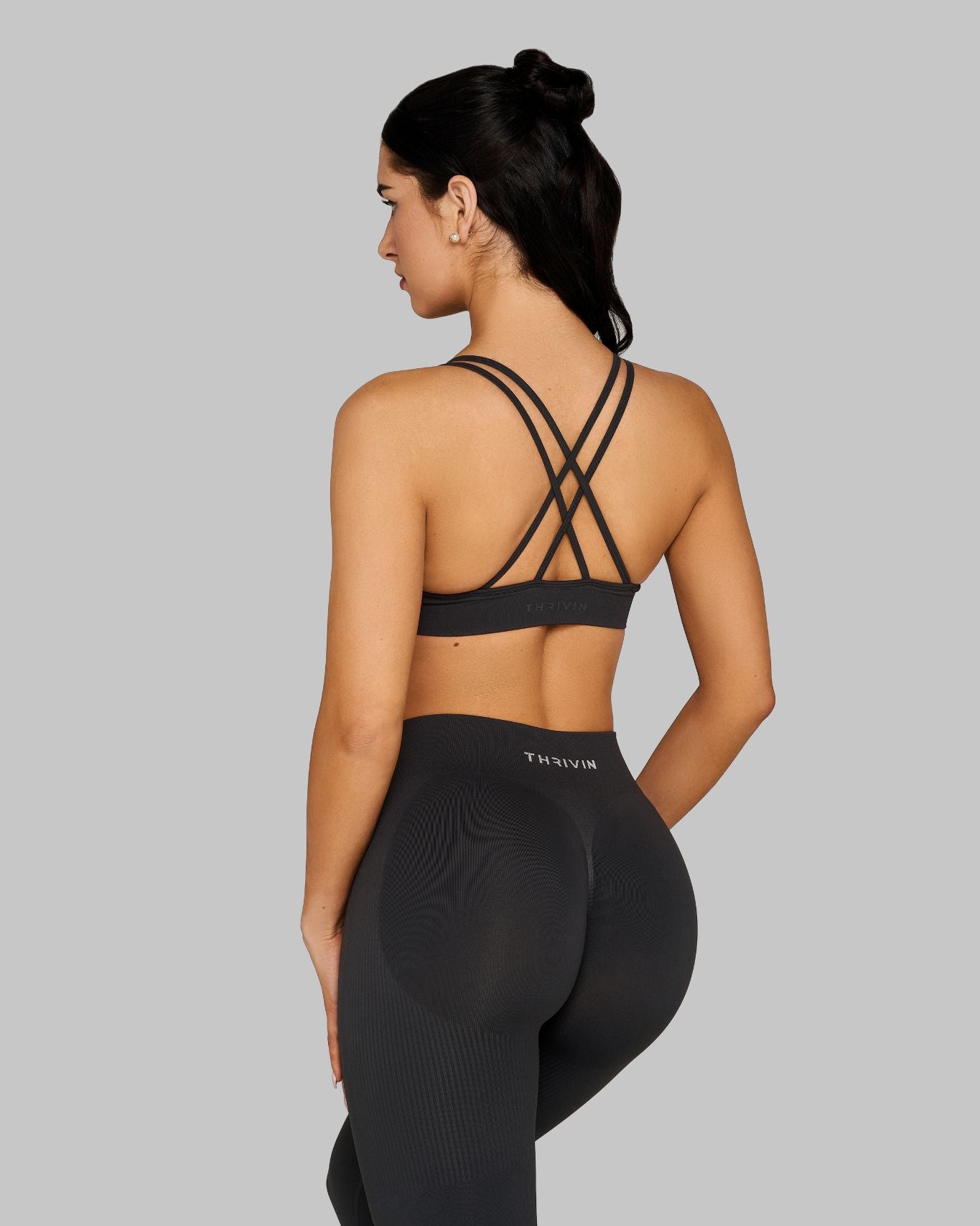 Elevate V-Neck Sculpt Seamless Bra | Charcoal Grey