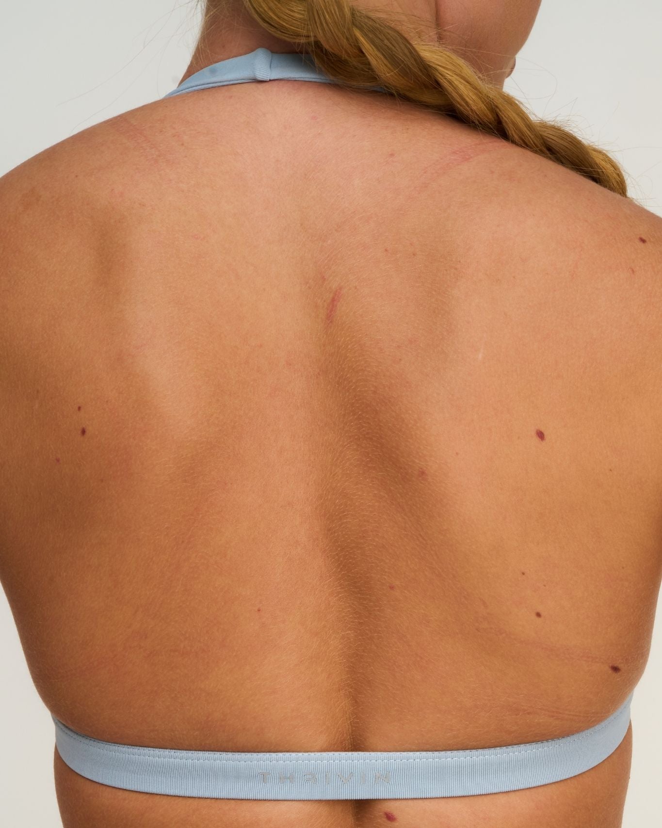 Elevate™ Sculpting Seamless V-Neck Halter Bra | Blue Haze