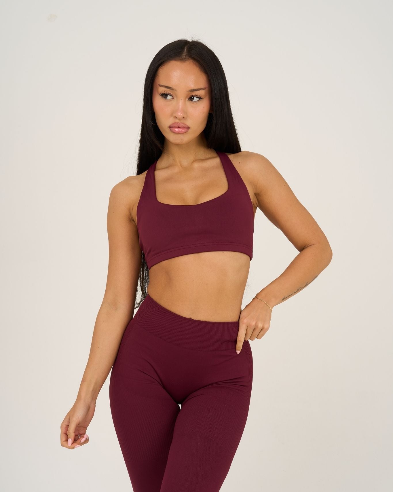 Elevate Medium Impact Bra | Cranberry