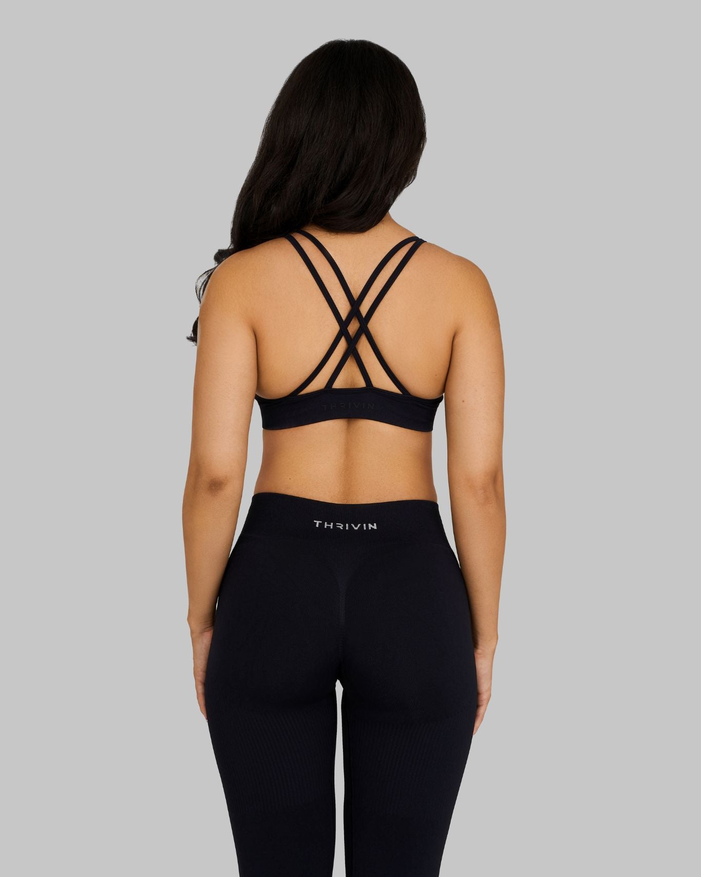 Elevate V-Neck Sculpt Seamless Bra | Night Black