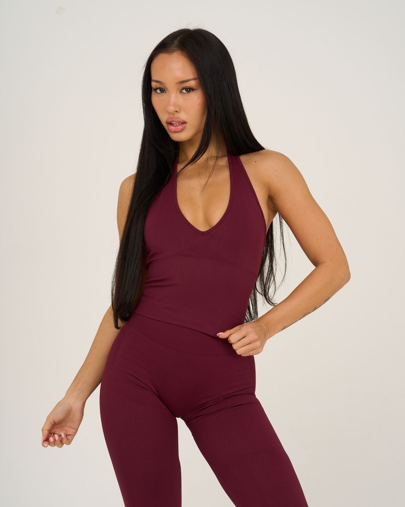 Lottie is 160cm and wears size XS. 