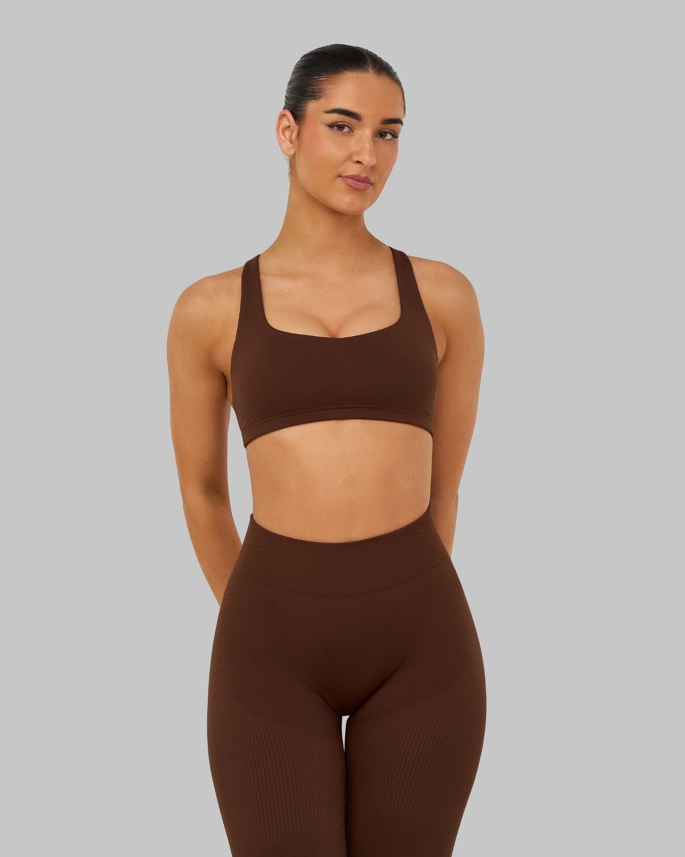 Elevate Medium Impact Bra | Bourbon Brown