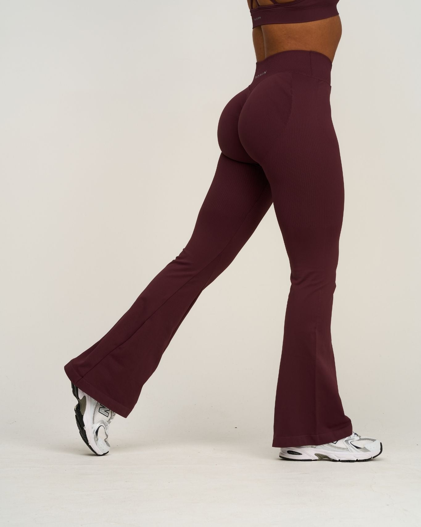 Elevate™ V-Waist Flared Leggings | Dark Mauve
