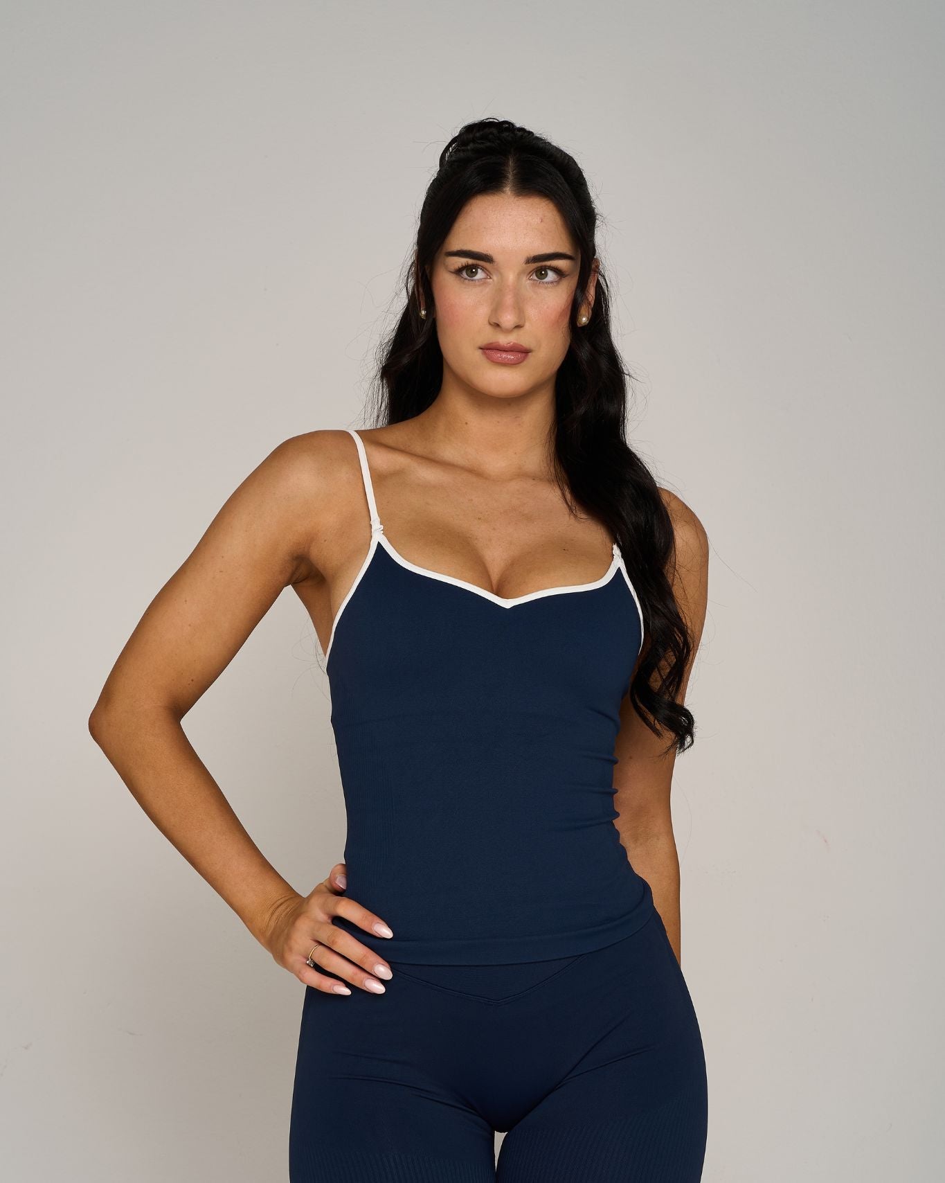 Outline Sweetheart Tanktop | Midnight Navy