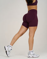 Elevate Ribbed Contour Shorts | Winter Plum