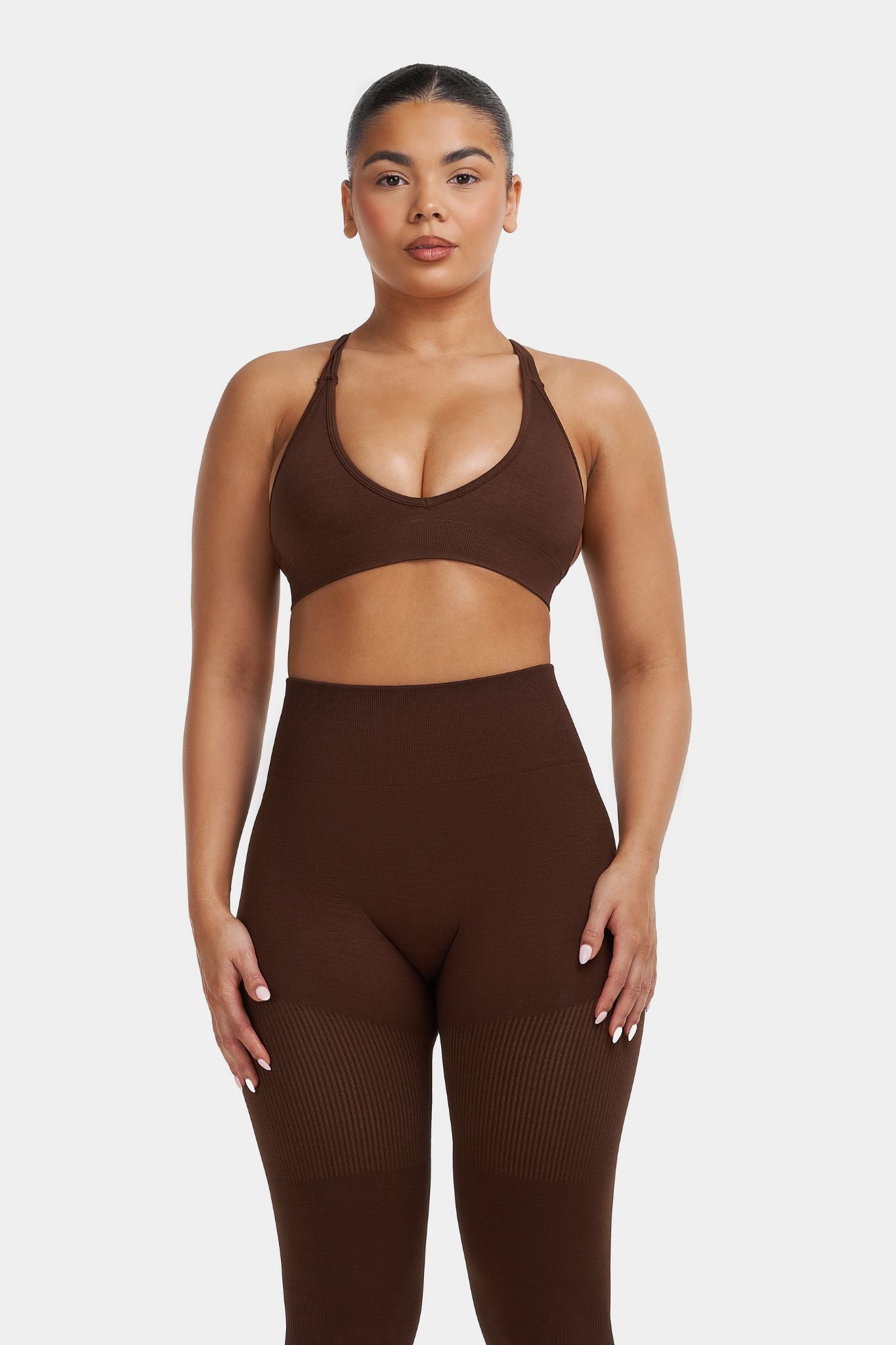 V-Neck Sculpt Seamless Bra | Bourbon Brown - Pre-Order