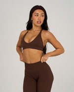 Elevate V-Neck Sculpt Seamless Bra | Bourbon Brown