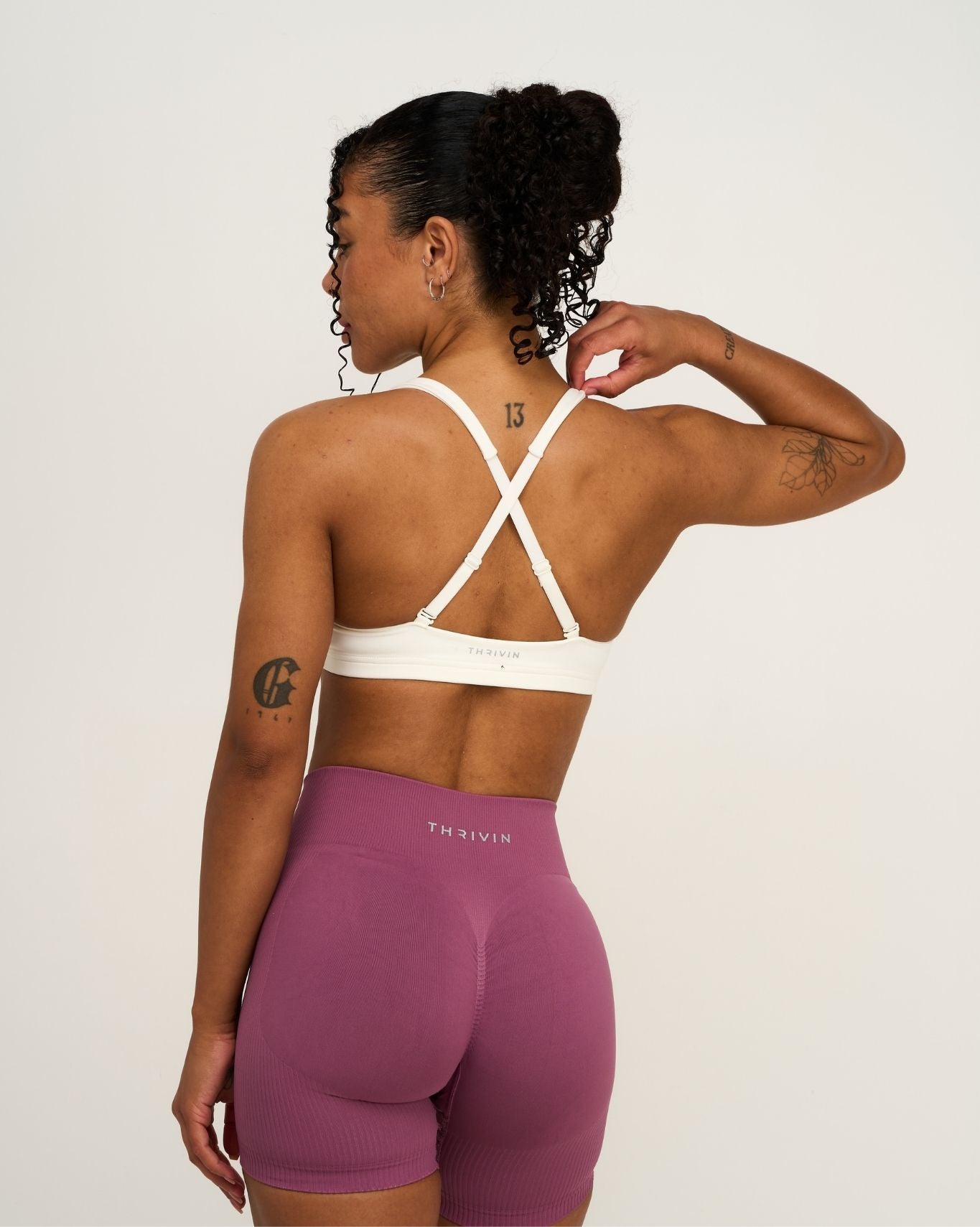 Elevate™ Sculpting Medium Impact Multiway Bra | Cream