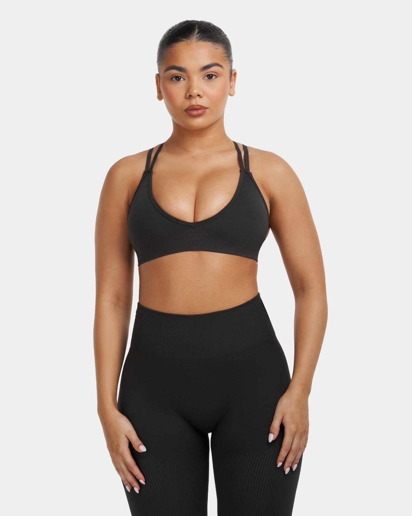 V-Neck Sculpt Seamless Bra | Charcoal Grey