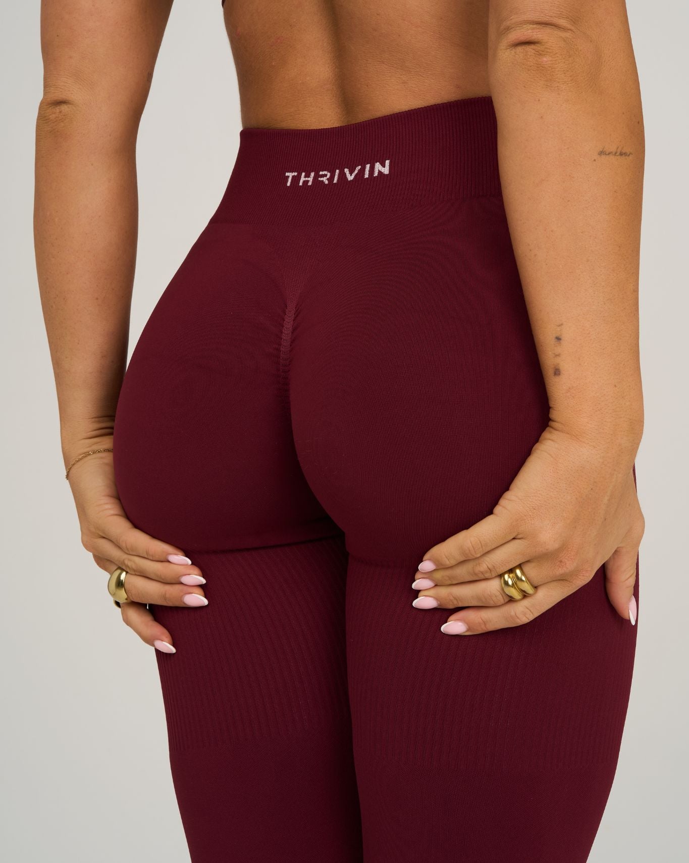 Elevate Ribbed Contour Leggings | Fine Wine