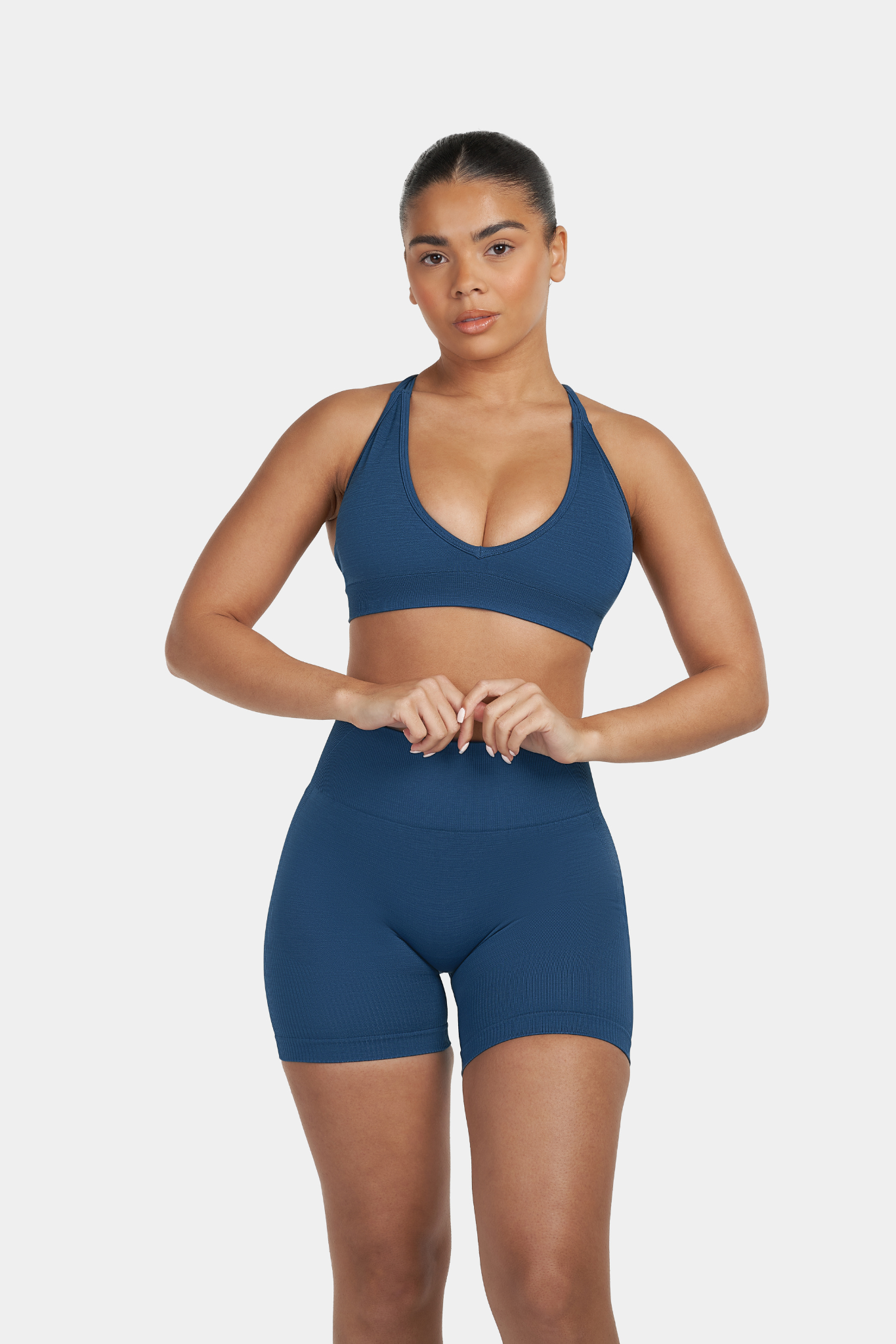 V-Neck Sculpt Seamless Bra | Deep Sea