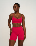 Elevate™ Sculpting Seamless Scoop Neck Bra | Strawberry