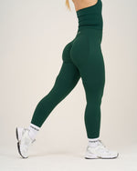 Olivia is 167cm and wears a size S.