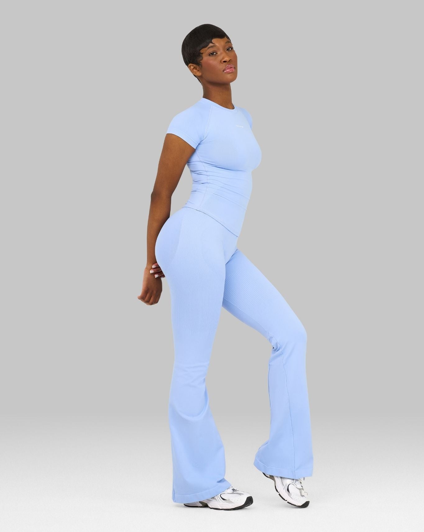 Elevate V-Waist Flared Legging | Glacier Blue