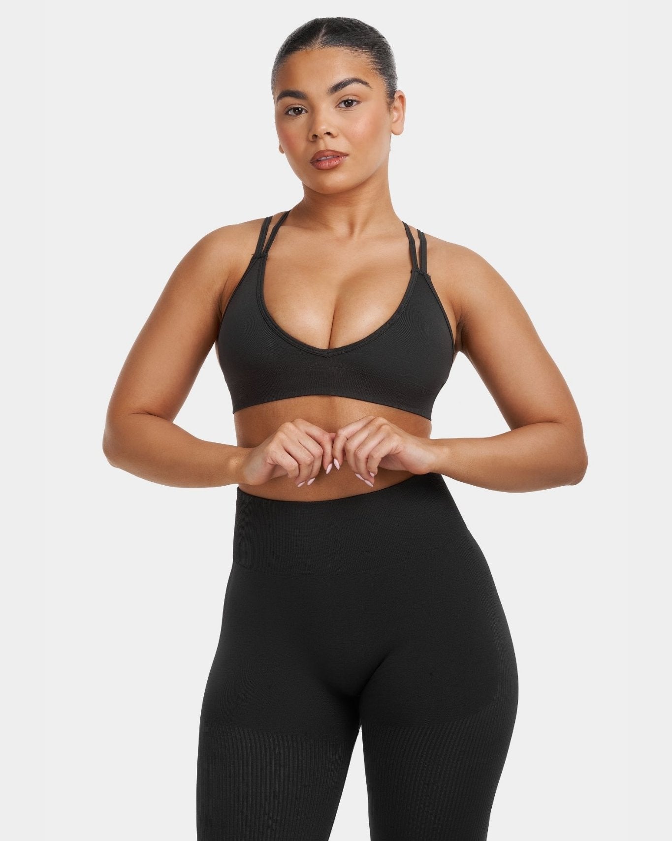 V-Neck Sculpt Seamless Bra | Charcoal Grey