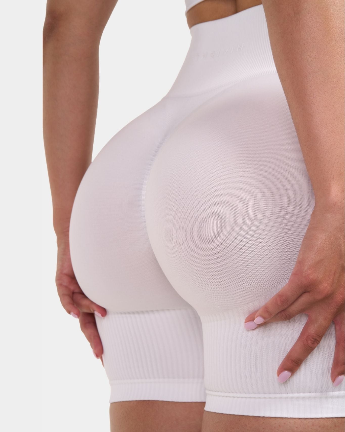Seamless Sculpt Ribbed Contour Shorts | White