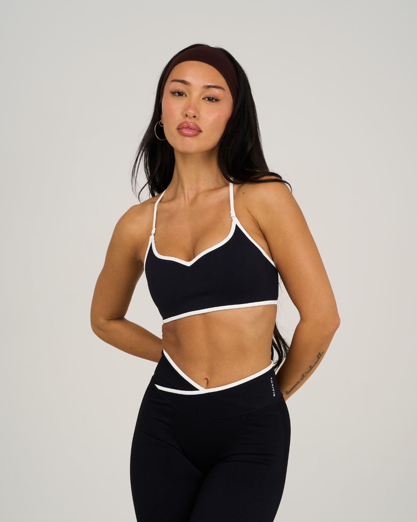 Outline Sweetheart Multiway Bra | Night Black