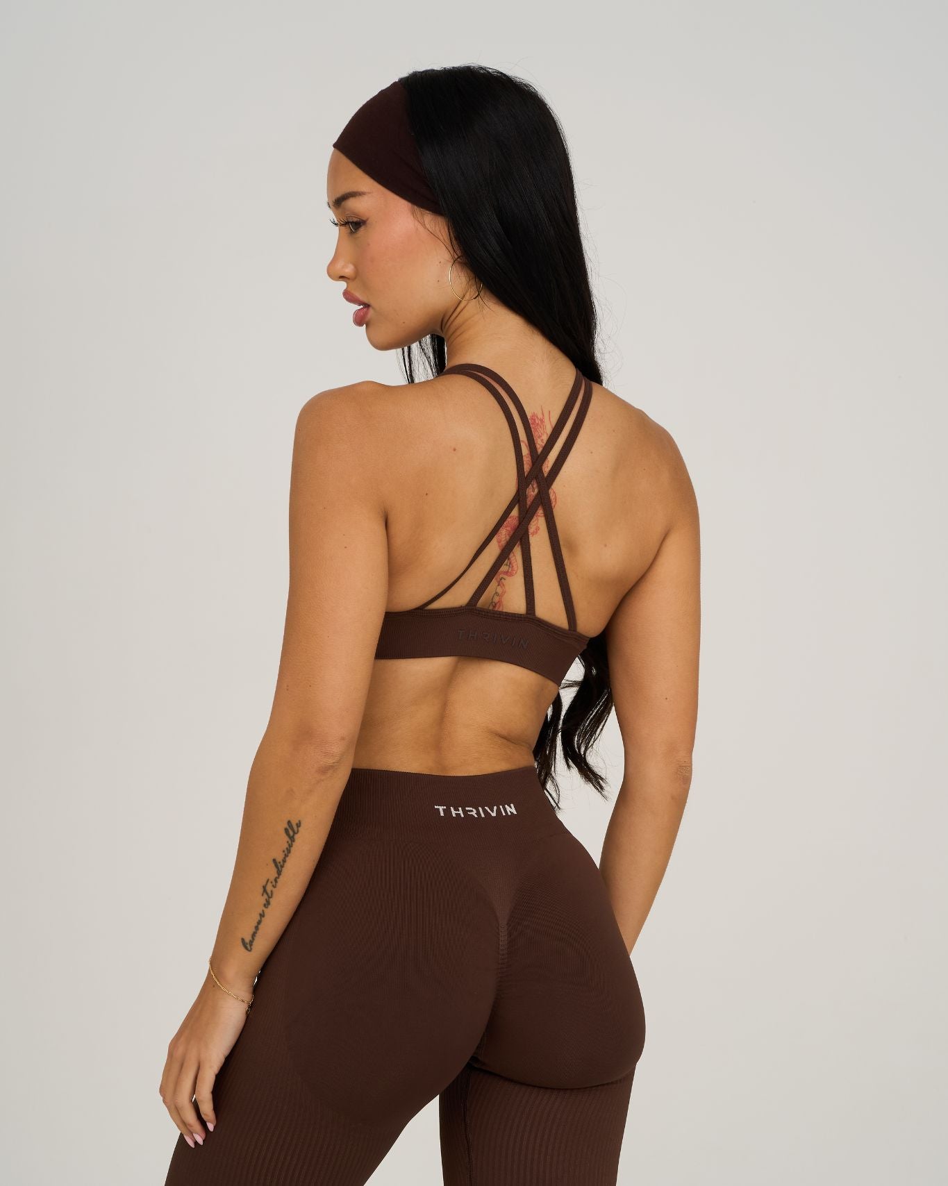 Elevate V-Neck Sculpt Seamless Bra | Bourbon Brown