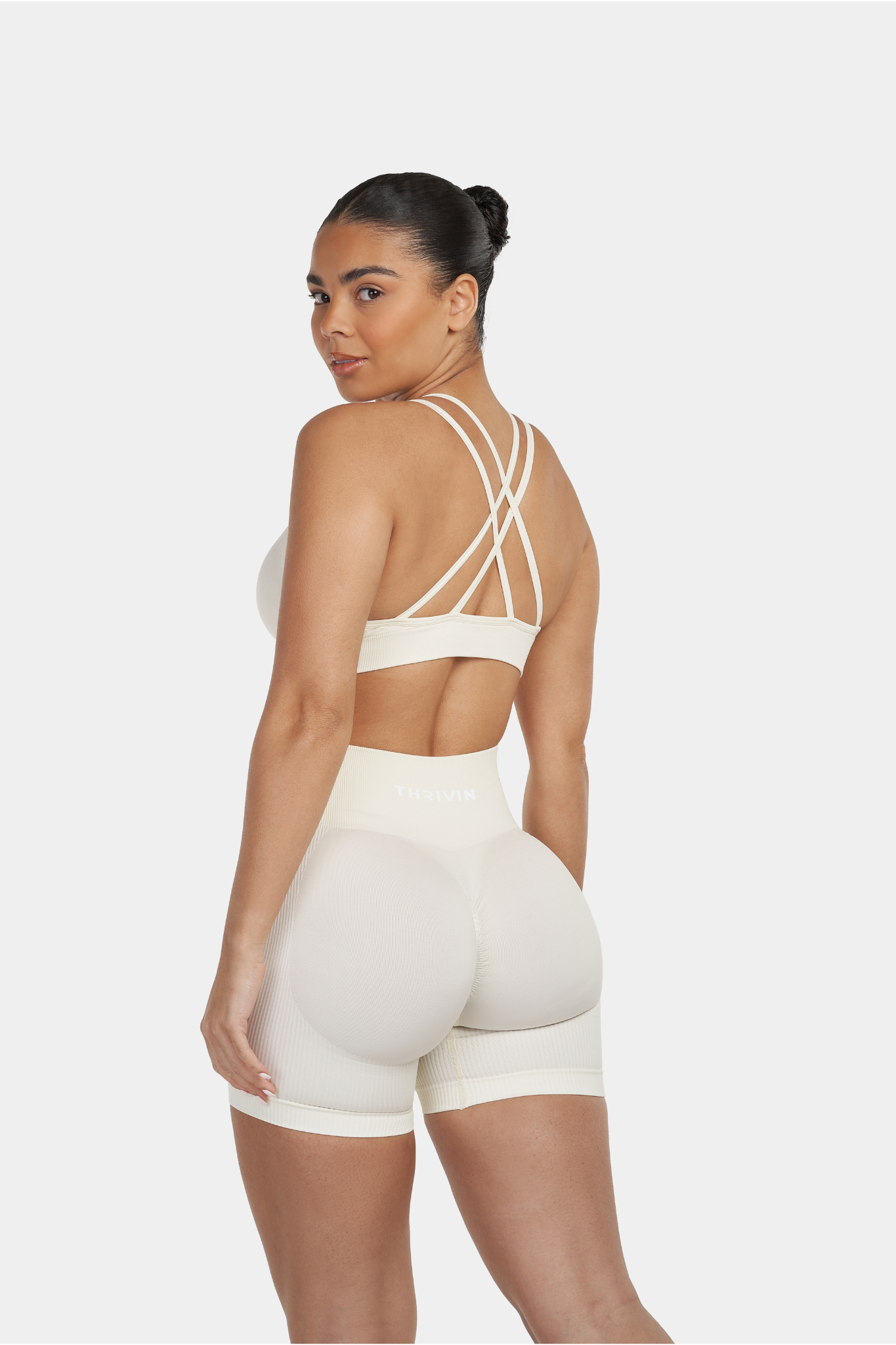 V-Neck Sculpt Seamless Bra| Off-White