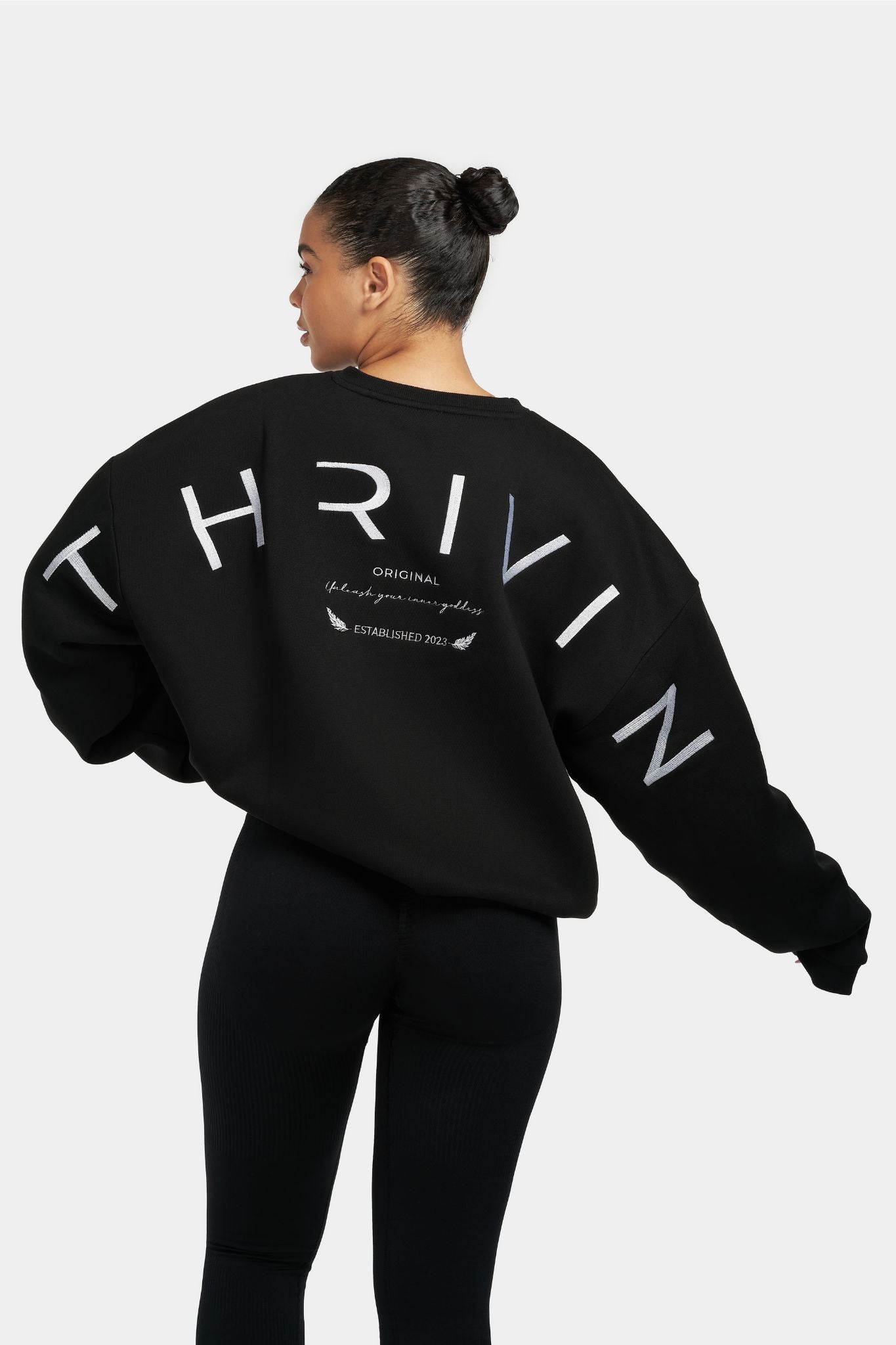 Orginal Thrivin Sweater | Black