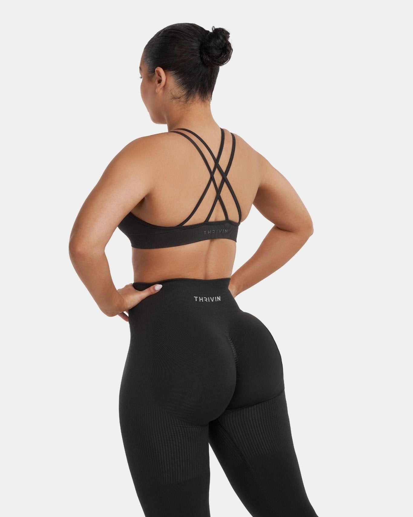 V-Neck Sculpt Seamless Bra | Charcoal Grey