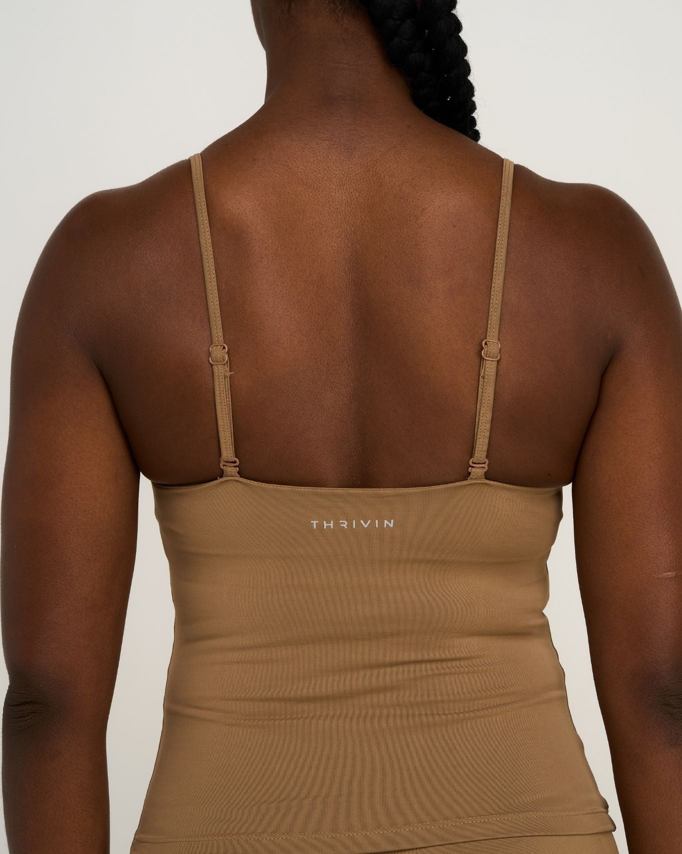 Elevate™ Sculpting Seamless Scoop Neck Cami | Toffee