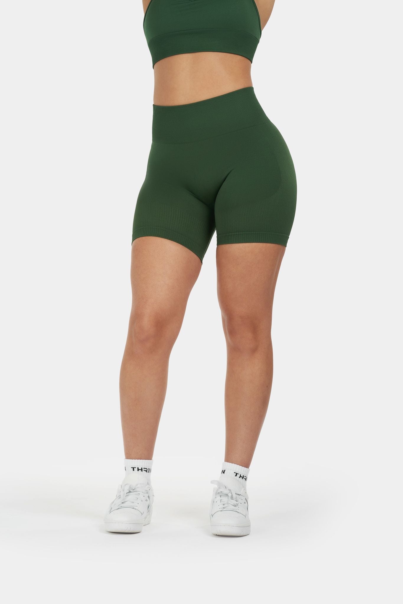 Arise - Seamless Sculpt Ribbed Contour Shorts - Groen