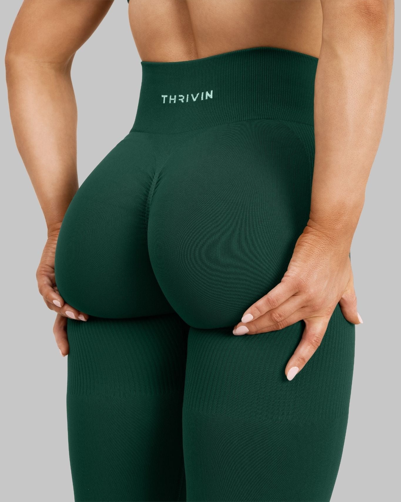Elevate Ribbed High-Waisted Contour Leggings | Pine Green
