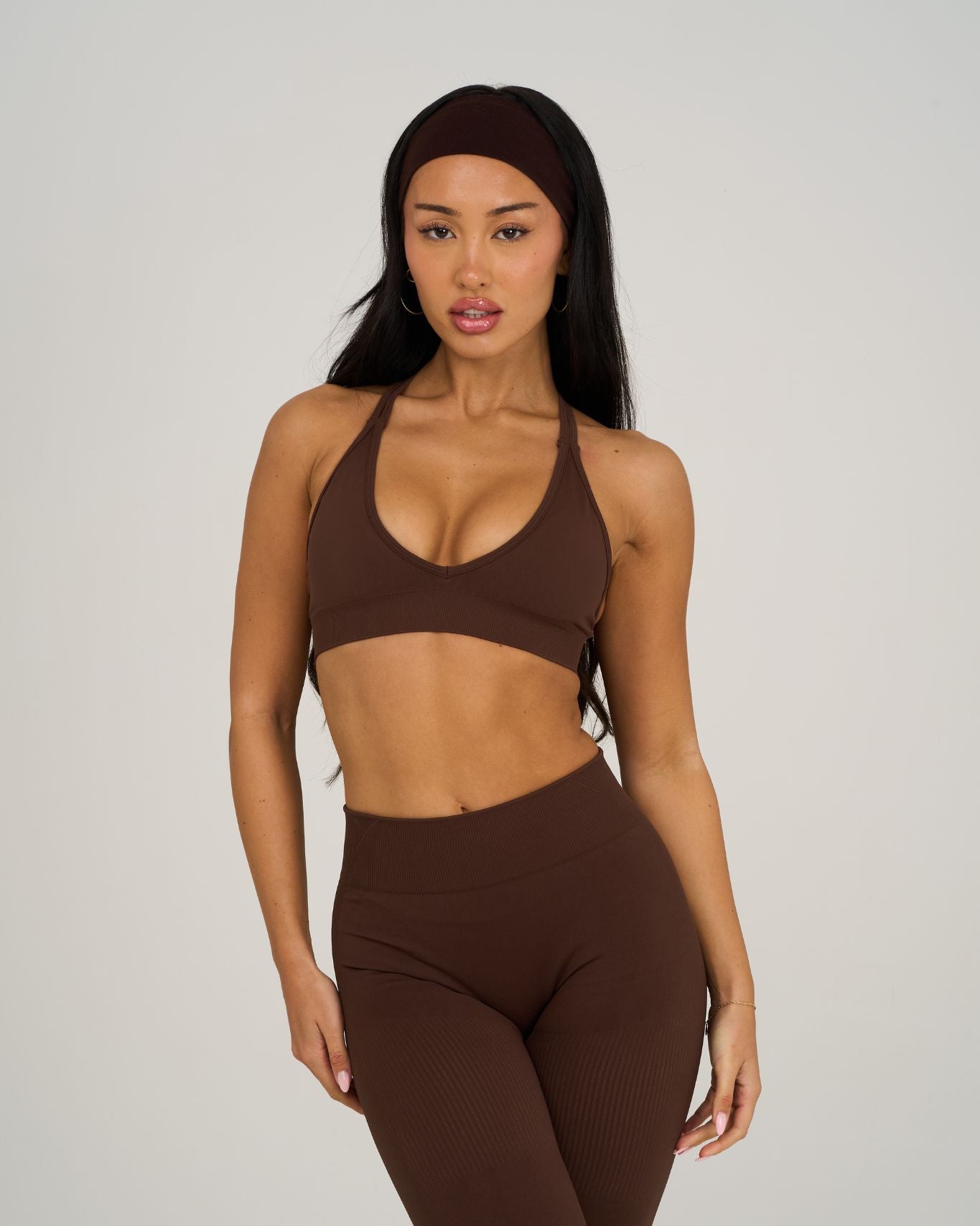 Elevate V-Neck Sculpt Seamless Bra | Bourbon Brown