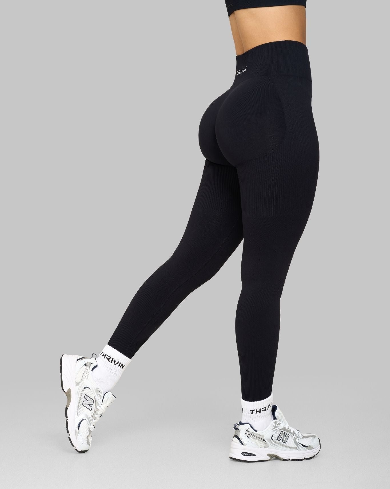 Elevate Ribbed High-Waisted Contour Leggings | Night Black