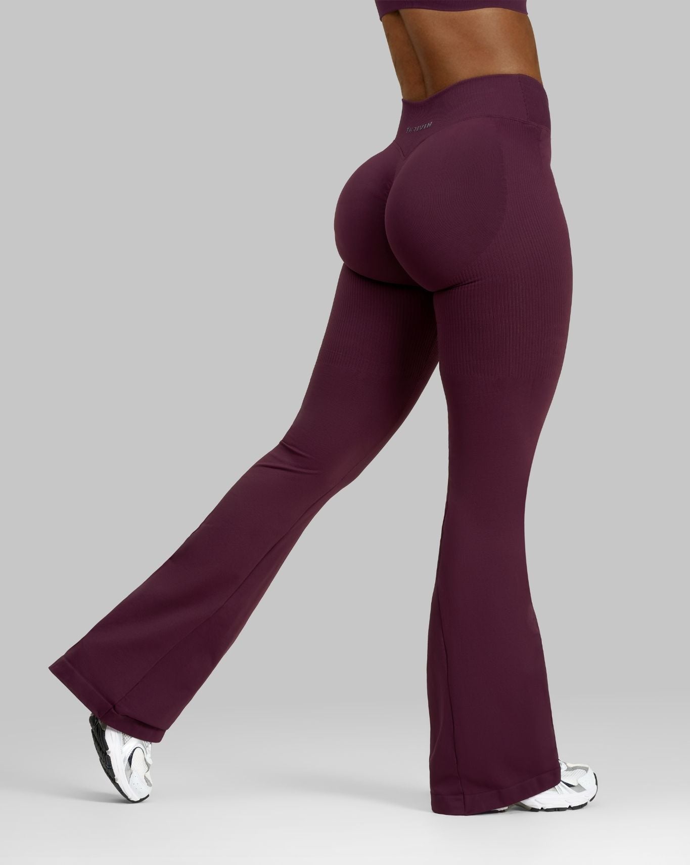 Elevate V-Waist Flared Leggings | Winter Plum